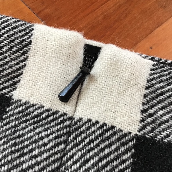 NEW Talbots Skirt Buffalo Check Wool Blend Fully Lined Size 6P Black White Plaid - Picture 7 of 11